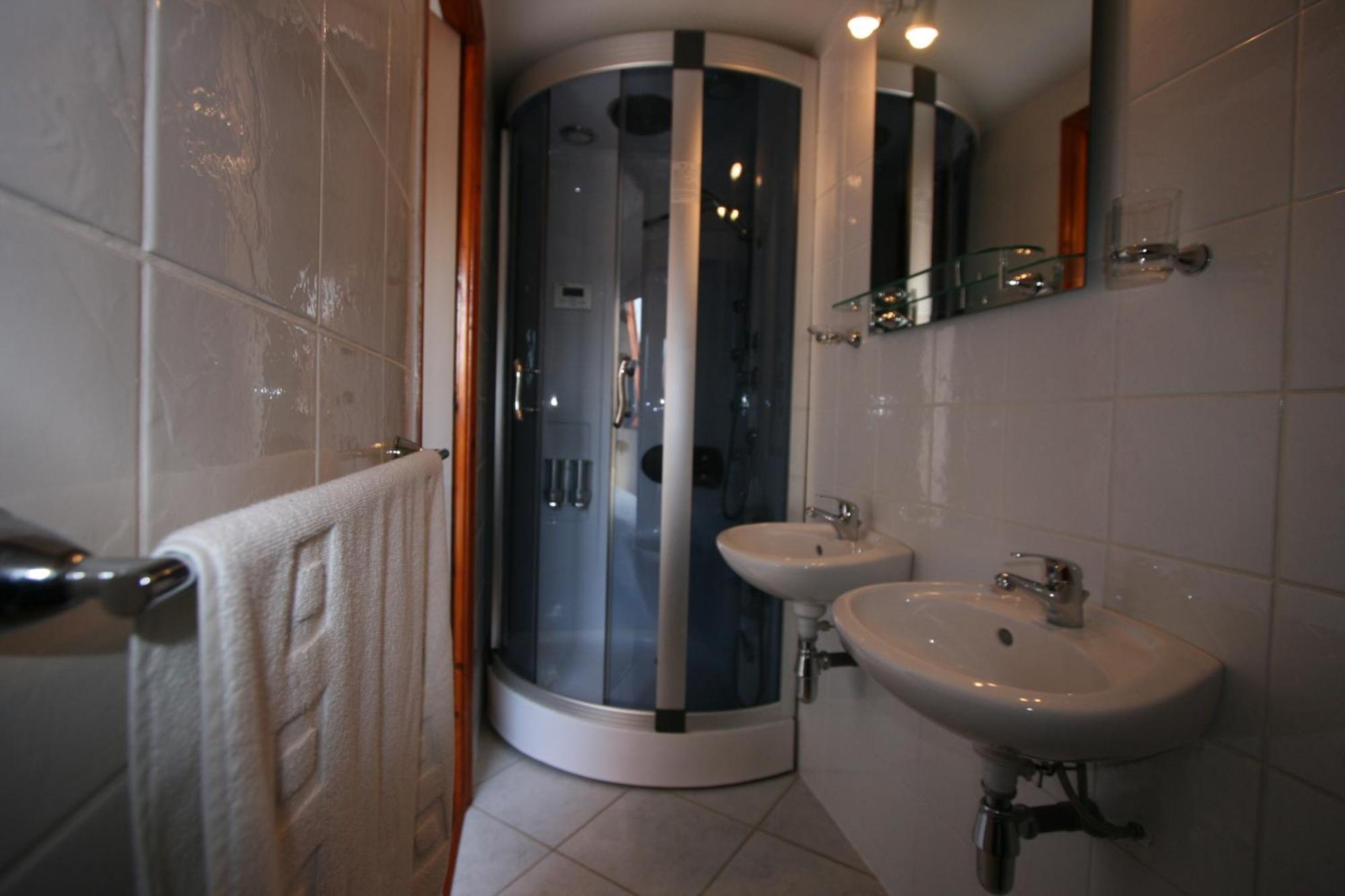 Au Petit Bled Bed and Breakfast Hermelinghen Buitenkant foto