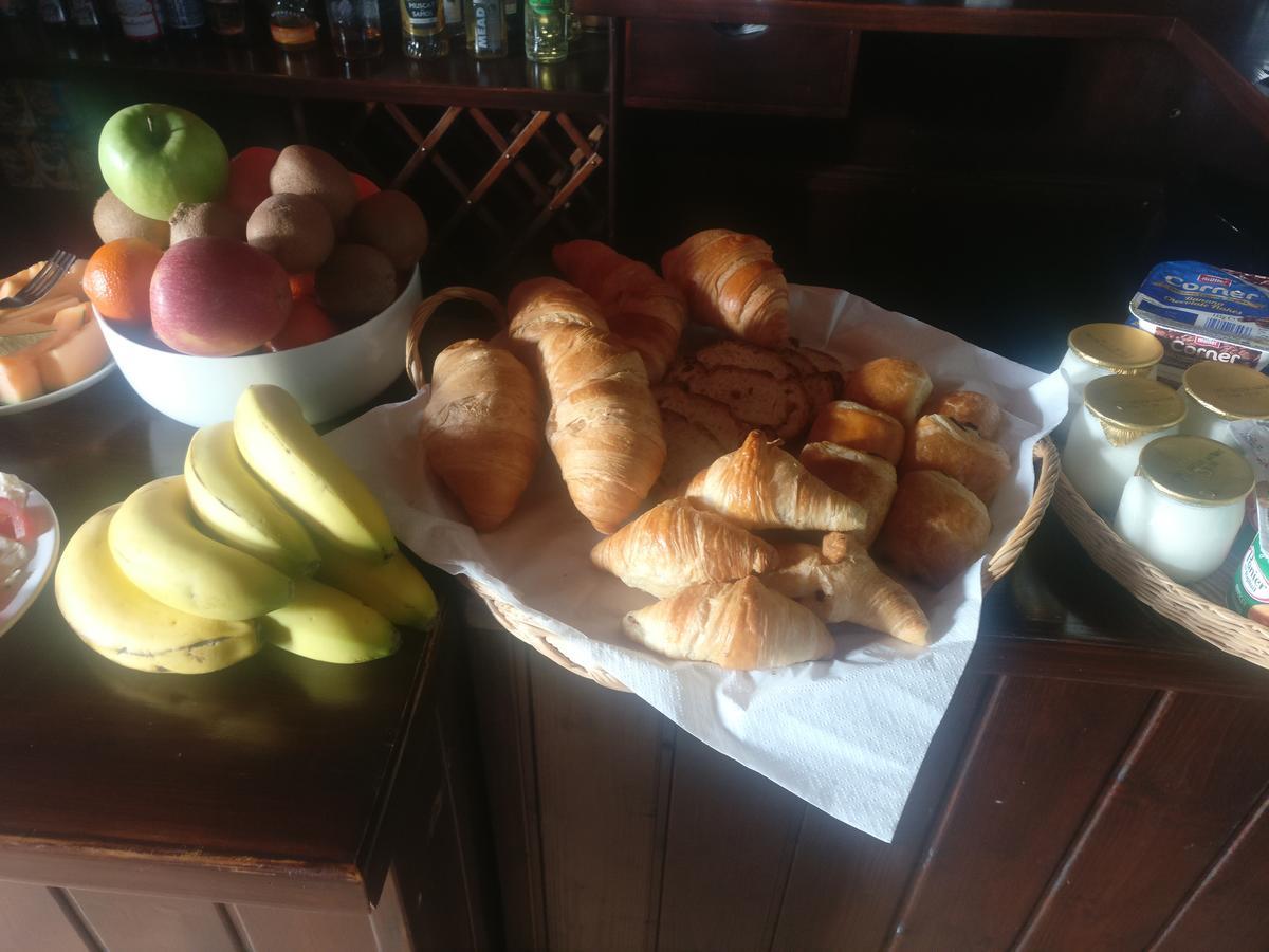 Au Petit Bled Bed and Breakfast Hermelinghen Buitenkant foto